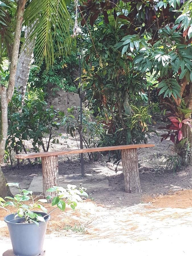 New Sam Tourist Inn Weligama Dış mekan fotoğraf