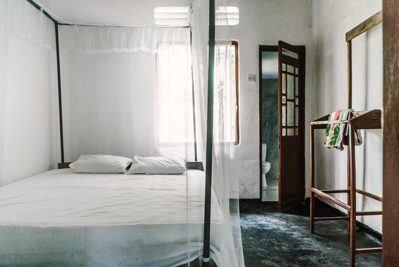 New Sam Tourist Inn Weligama Dış mekan fotoğraf